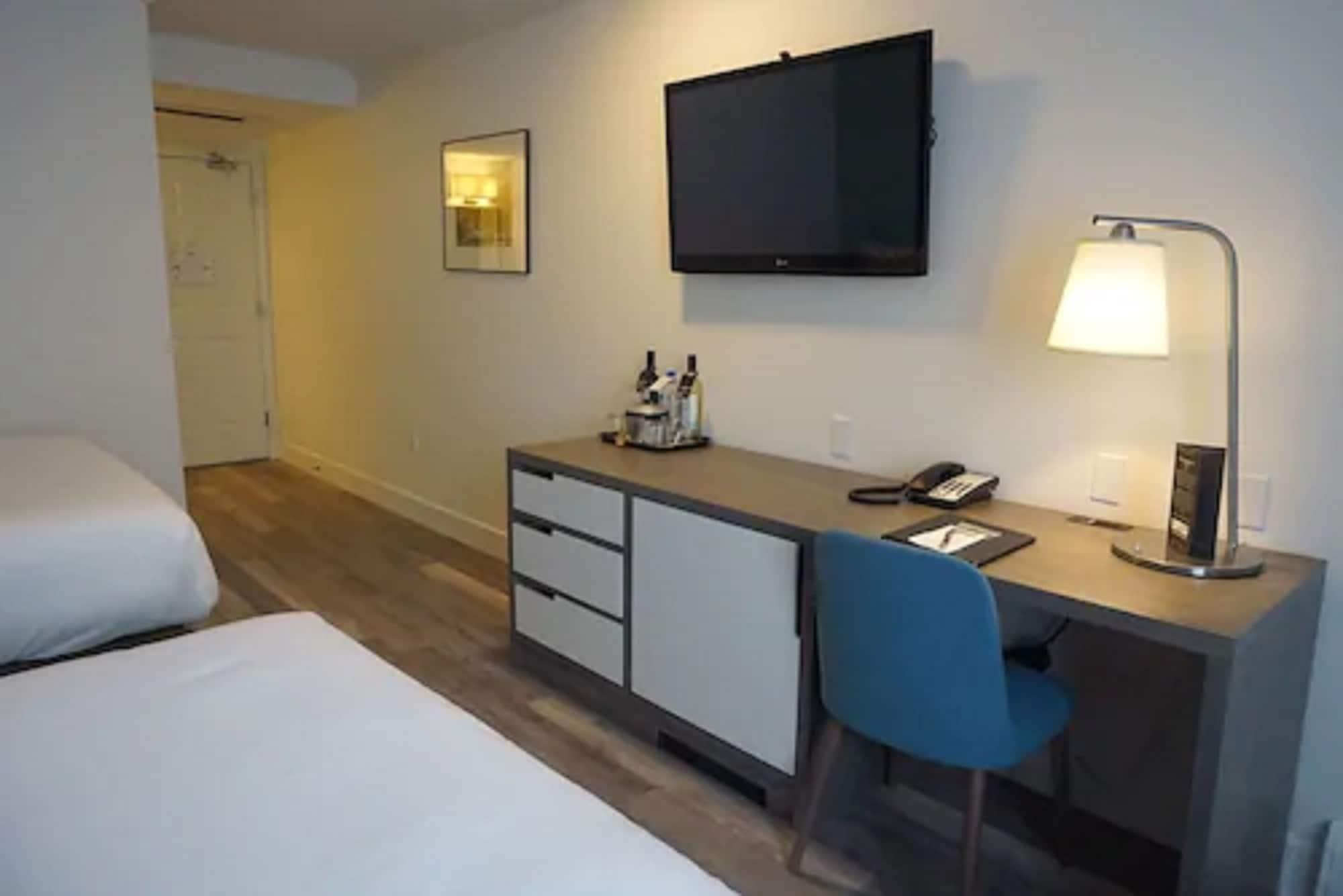 The Hotel On Pownal Charlottetown Ngoại thất bức ảnh